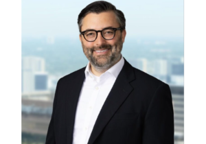 Nick Buehner Rejoins Vinson & Elkins as Dallas-Based Real Estate Partner